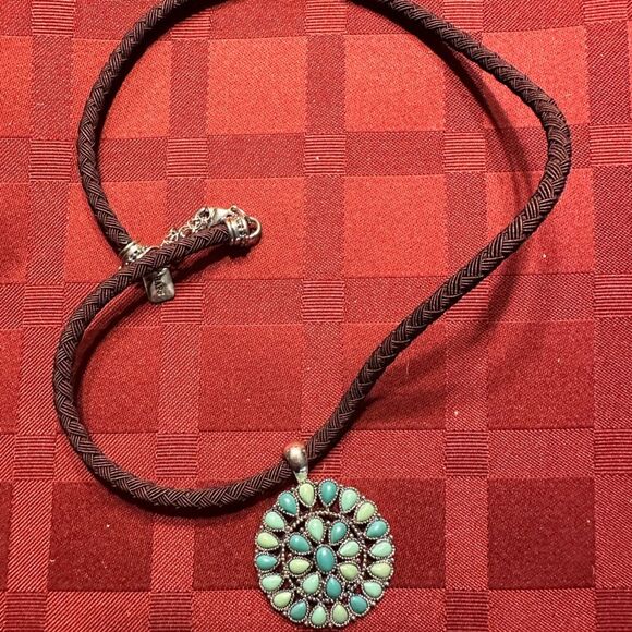 vintage Chaps Turquoise Flower Pendant Western Necklace - Picture 1 of 5